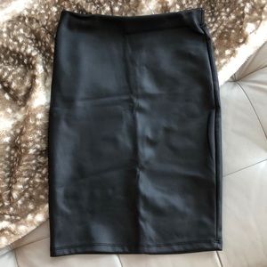 Must Have faux leather pencil skirt